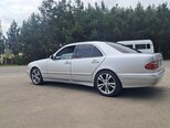 Mercedes E 240-8