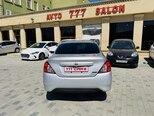 Nissan Latio-7