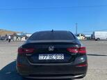 Honda Insight-3