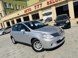 Nissan Tiida-2