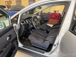 Nissan Tiida-15