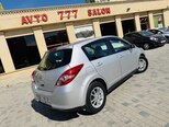 Nissan Tiida-6