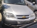 Chevrolet Niva-9