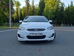 Hyundai Accent-4