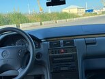 Mercedes E 240-9