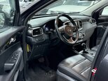 Kia Sorento-21