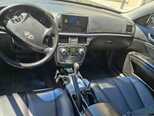 Hyundai Sonata-11