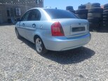 Hyundai Accent-8