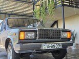 LADA (VAZ) 2107-1