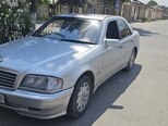 Mercedes C 220-1