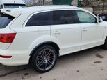 Audi Q7-3