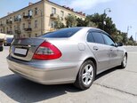 Mercedes E 220-4