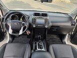 Toyota Land Cruiser Prado-5