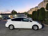 Toyota Prius-7