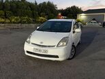 Toyota Prius-5
