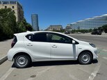 Toyota Aqua-9