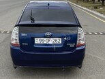 Toyota Prius-2