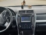 Toyota Camry-9