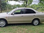 Nissan Sunny-11