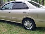 Nissan Sunny-9