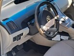 Toyota Prius-17