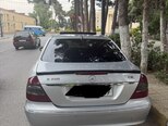 Mercedes E 220-2