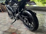 Yamaha R15 V4-8