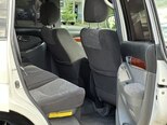 Toyota Land Cruiser Prado-11