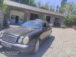 Mercedes E 230-7