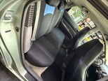 Toyota Prius-16