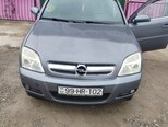 Opel Signum-1