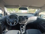 Kia Rio-11