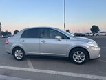 Nissan Tiida-7