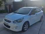 Hyundai Accent-4