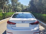 Hyundai Elantra-2