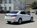 Toyota Corolla-7