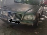 Mercedes 220 E-1