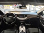Hyundai Genesis-8