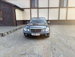 Mercedes E 220-1
