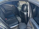 Mercedes E 220-10