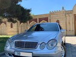 Mercedes E 270-2
