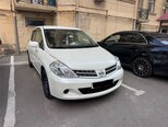 Nissan Tiida-1