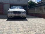 Mercedes E 220-3