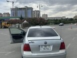 Volkswagen Jetta-2