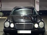 Mercedes E 320-4