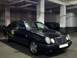 Mercedes E 320-5
