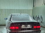 Mercedes E 320-9