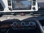 Hyundai Elantra-13