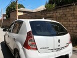 Renault Sandero-4