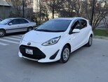 Toyota Aqua-4